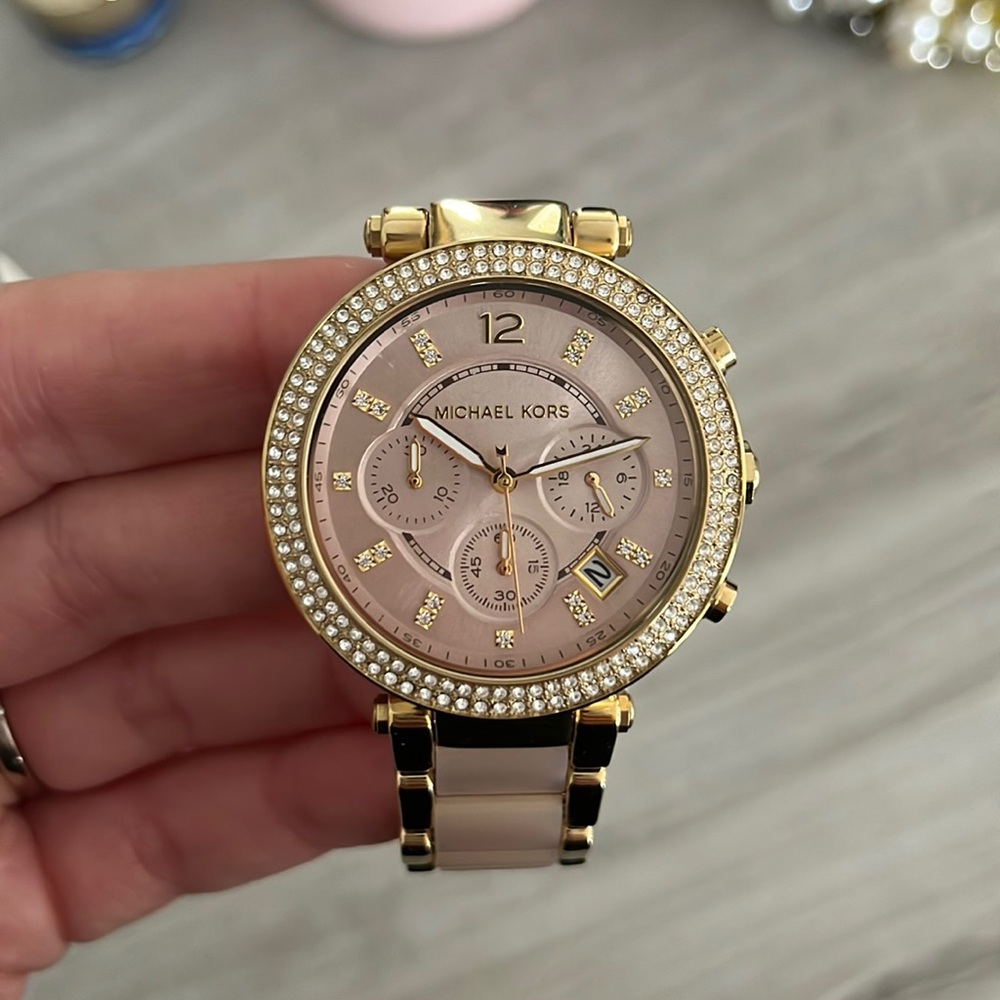Michael Kors pink and gold watch!